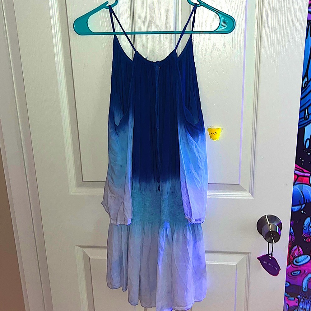 Raviya blue ombré dip dye dress size M used